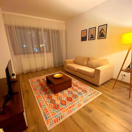 Bellagio - Cozy Apartment With Free Gym Букурещ Екстериор снимка