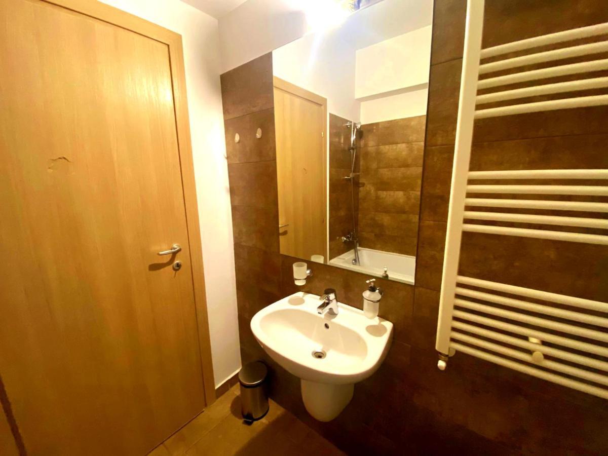 Bellagio - Cozy Apartment With Free Gym Букурещ Екстериор снимка