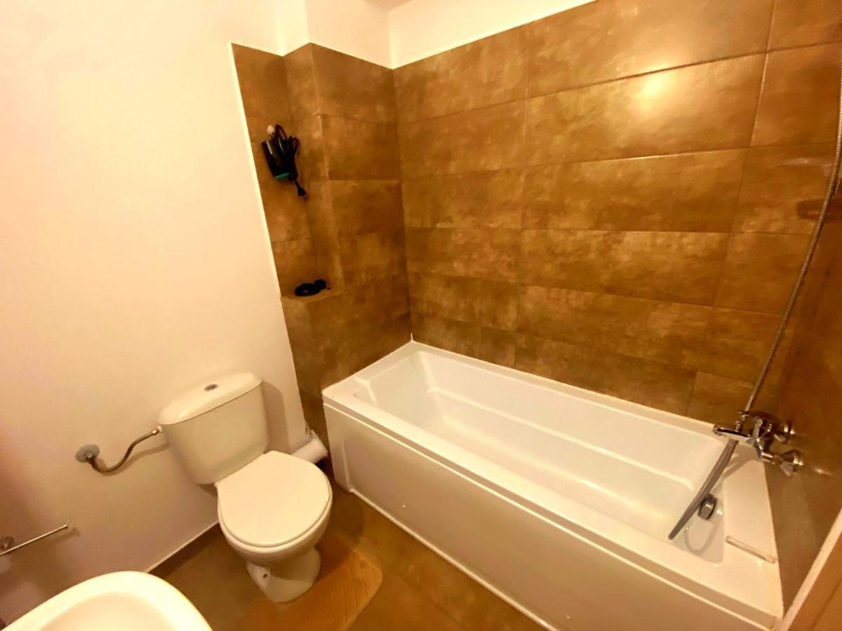 Bellagio - Cozy Apartment With Free Gym Букурещ Екстериор снимка